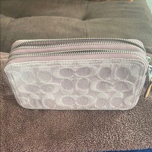 Coach Kira wallet/clutch/crossbody/wristlet